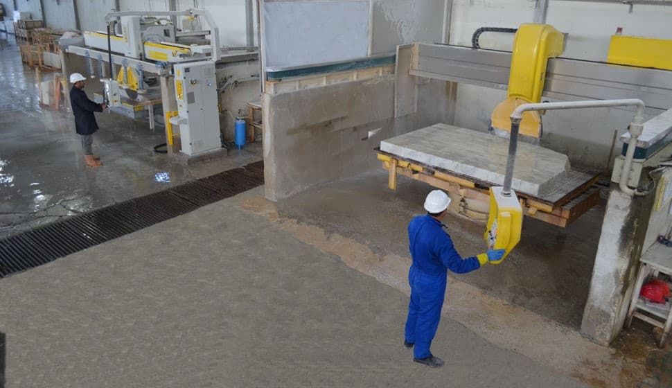 factory.slide.ulaCutting